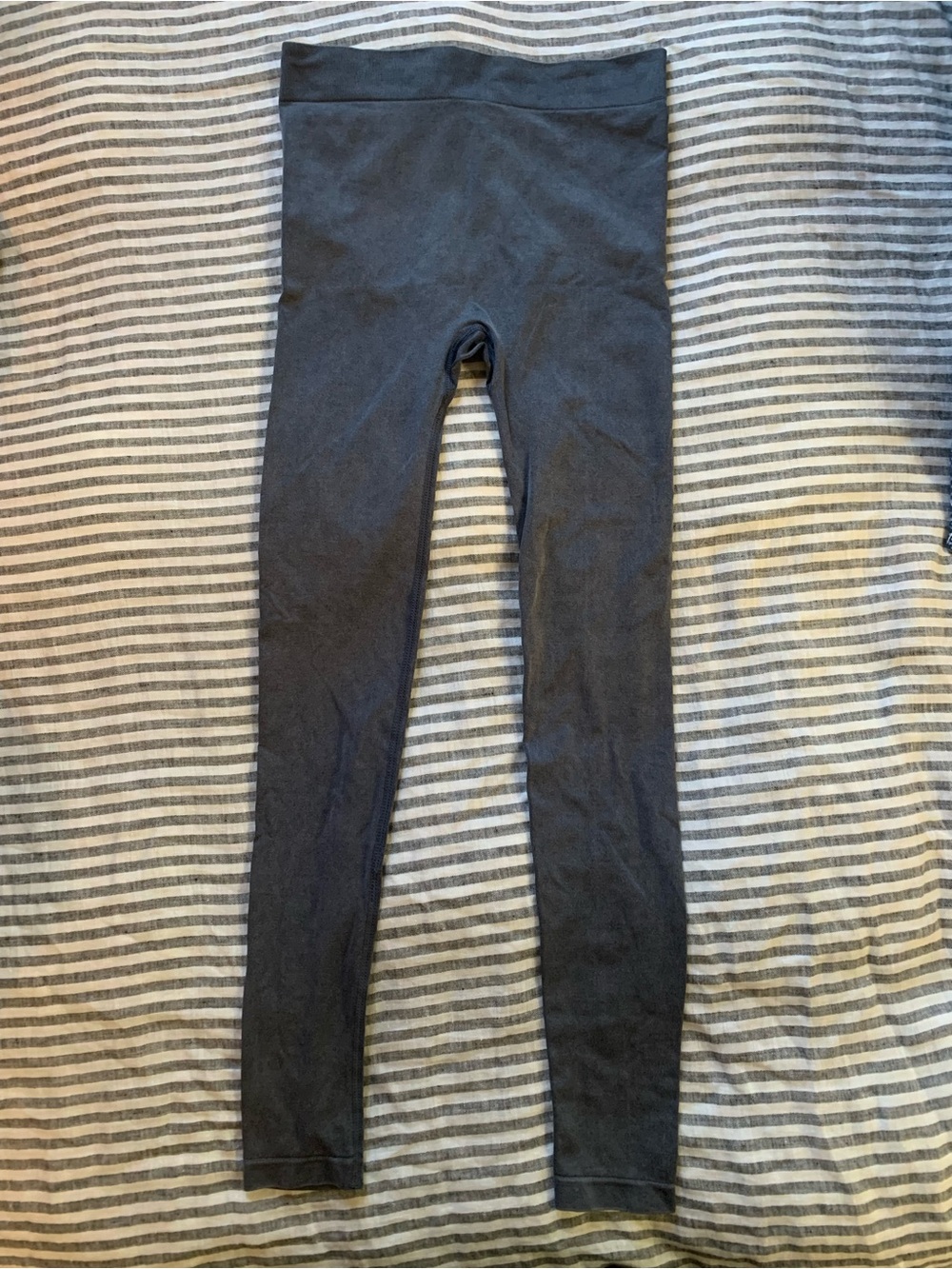 Zara Women’s Charcoal Gray Stretch Leggings